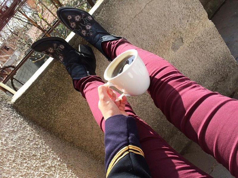 OOTD - How I Styled Burgundy Trousers